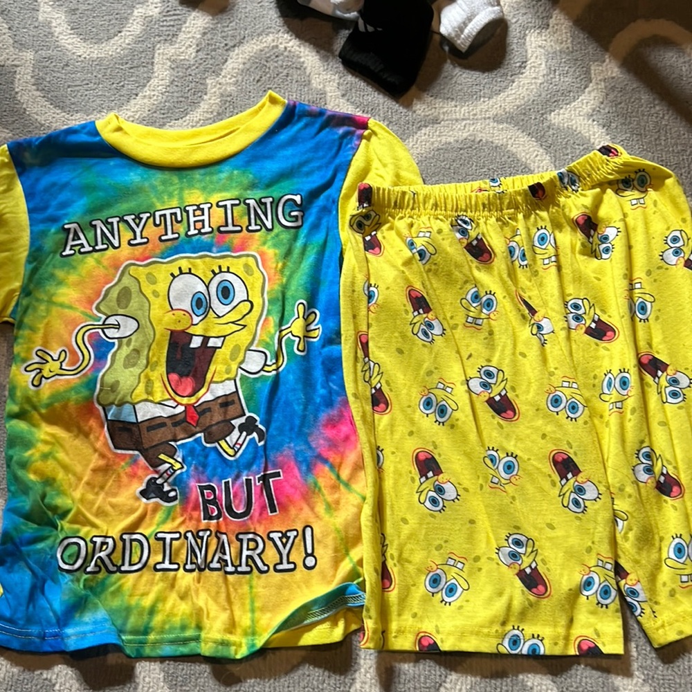 SpongeBob sleep short and top